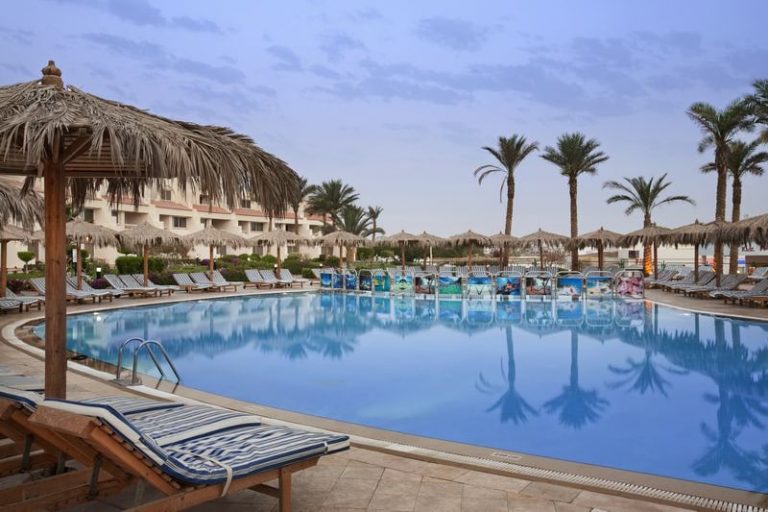 Long Beach Hurghada 4*